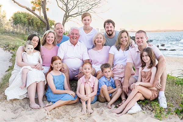 brisbane, Gold Coast, Logan city, Redland city, Ipswich, Sunshine Coast family photos, beach family photos